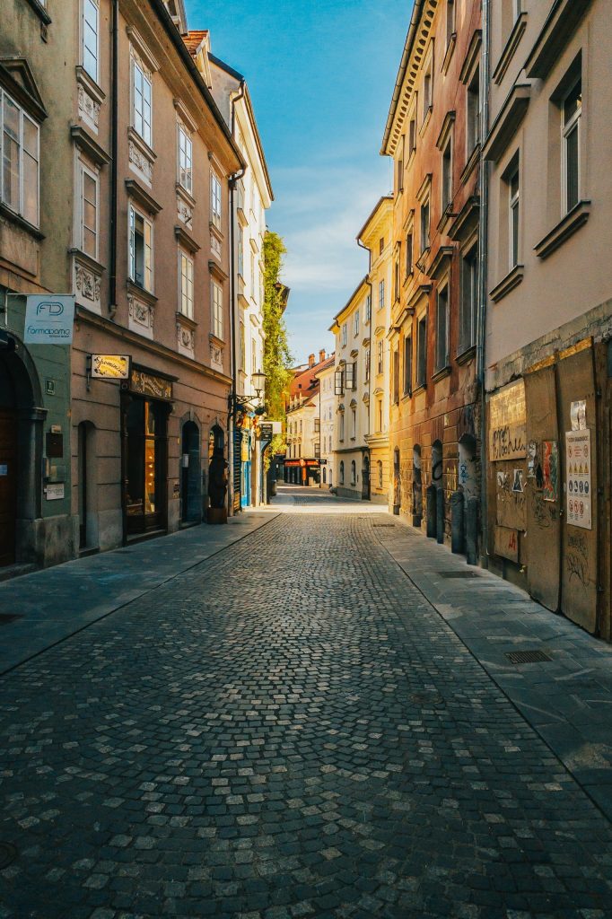 miha-rekar-_YAXEfEiOBs-unsplash